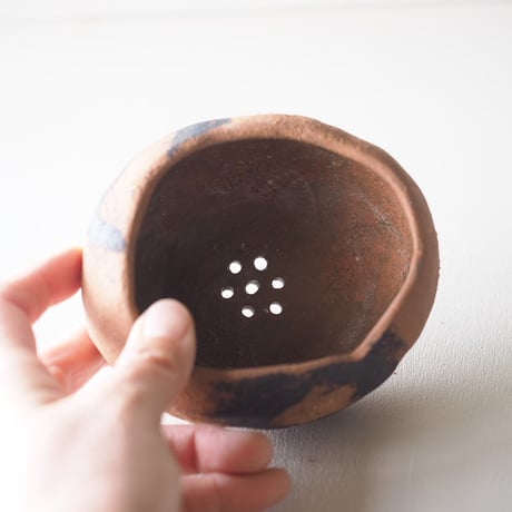 植木鉢　茶色絵付石ころ
