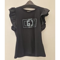 【ベルファム京都五条店】［GAUDI］フリルスリーブロゴＴシャツ