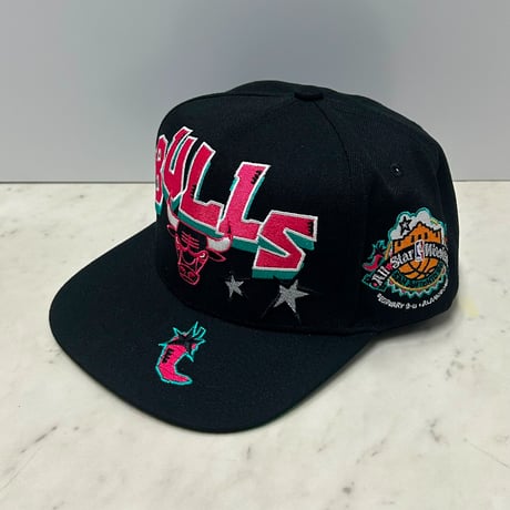 USA仕様 Mitchell and Ness シカゴ ブルス Bulls Hardwood Classics Stars Select キャップ (MNC2)