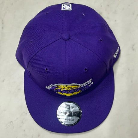 USA仕様 9FIFTY NEWERA ニューエラ NBA ロサンゼルス レイカーズ LA Lakers スナップバックキャップ (950-286)