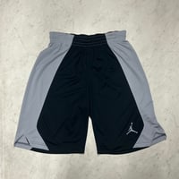 JORDAN ジョーダン Basketball Shorts バスケットボールショーツ 吸汗速乾 ショートパンツ 黒 グレー