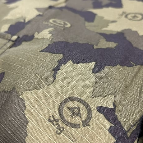 米国ブランド LRG エルアールジー Camo Army Cargo Shorts 迷彩 モノグラム カーゴ ショートパンツ (SJNS70)