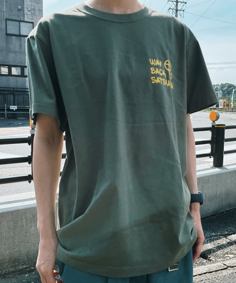 Way Back To Satsuma Tシャツ(ライトオリーブ×イエロー)