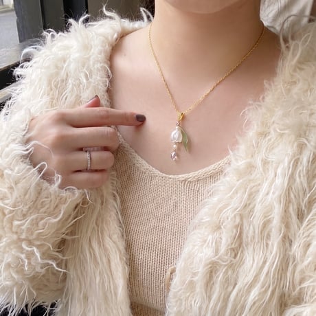 𝐋𝐢𝐥𝐲 𝐁𝐞𝐥𝐥  necklace .𓈒𓆸