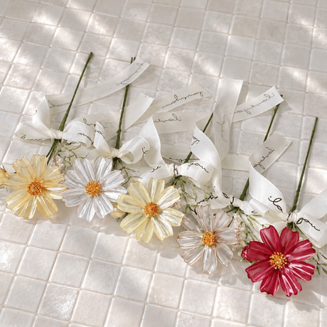 𝗖𝗼𝘀𝗺𝗼𝘀🌼 ..一輪♥..