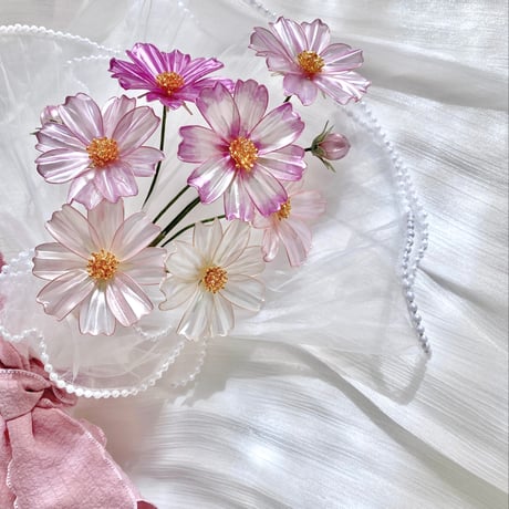 𝗖𝗼𝘀𝗺𝗼𝘀💐 .. 𝑏𝑜𝑢𝑞𝑢𝑒𝑡..