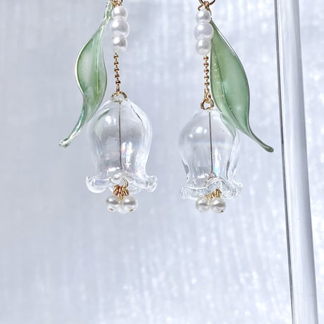 𝐆𝐥𝐚𝐬𝐬 𝐋𝐢𝐥𝐲 𝐁𝐞𝐥𝐥.𓈒𓆸 pierce / earring