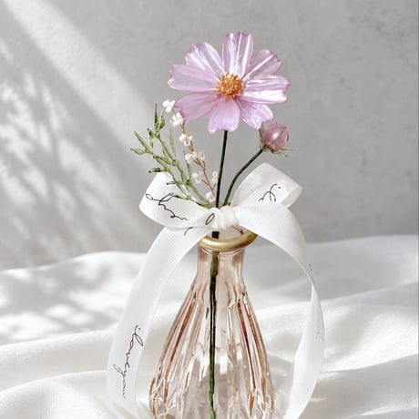 𝗖𝗼𝘀𝗺𝗼𝘀🌼 ..一輪♥..