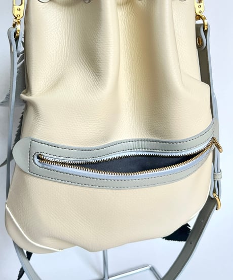 2WAY FEATHER BAG