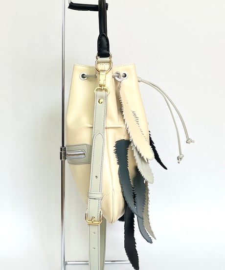 2WAY FEATHER BAG