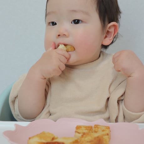 11ヶ月からの　　　　フレンチトースト　6枚入　　　（※1/8カットした状態で冷凍してあります）