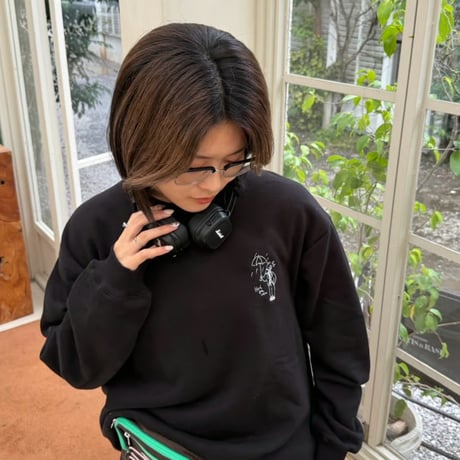 embroidery sweat 　[BLACK]　HEV-26015