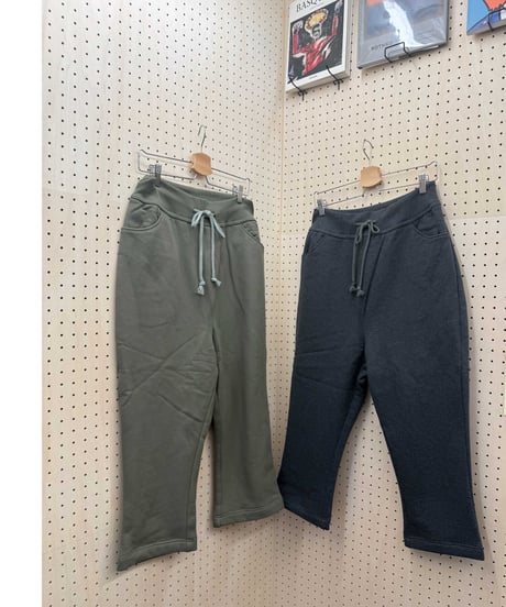 秋冬の味方！超暖ボトムス・サルエル型イージーパンツ　モスグリーン