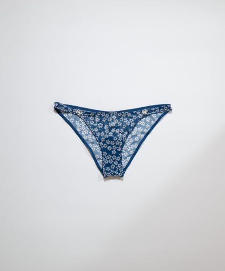 Yasmine Eslami Nina Panty in Kyoto