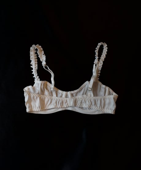 Fruity Booty x Hai Silk Frill Bra in White