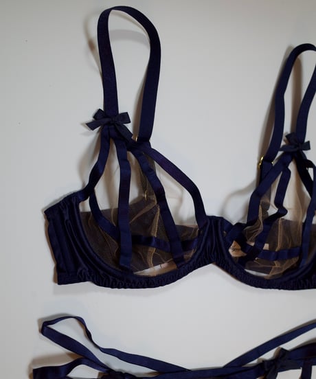 Agent Provocateur Briella Wired Bra in Navy