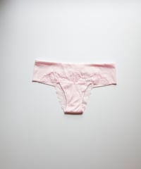 Zermatt Emma Shorts in Cherry Pink