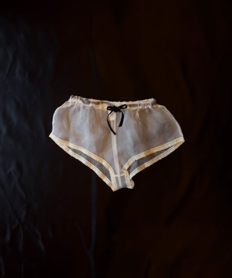 Smith Bowen Romantic Silk Short in White
