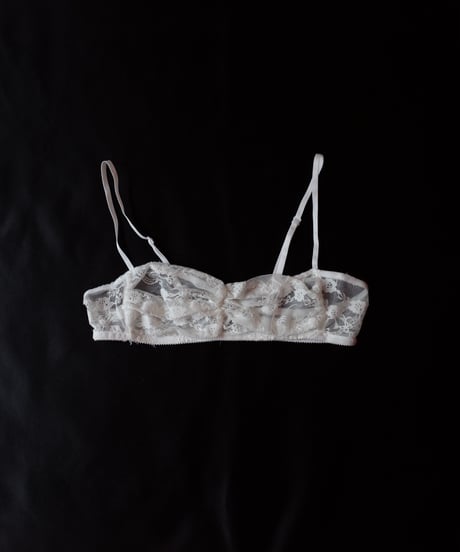 Only Hearts Lucia Lace Roxy Bralette in Off White