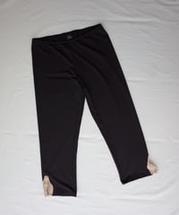 Only Hearts Delicious Lace Capri Leggings in Black/Parchment