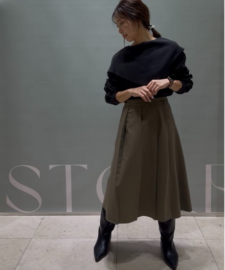 pleats wrap skirt