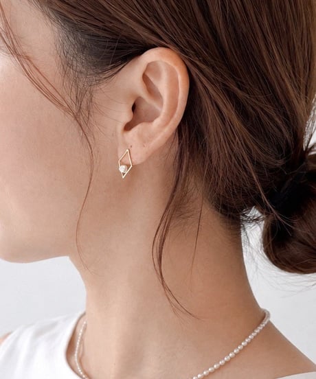 Rhombus Pearl Pierce / ひし形パールピアス