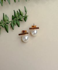 Pearl Balance Pierce / パールバランスピアス