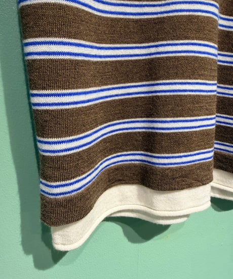 layered border polo knit