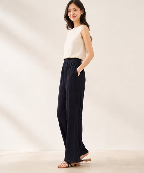 sculpt pleated pants