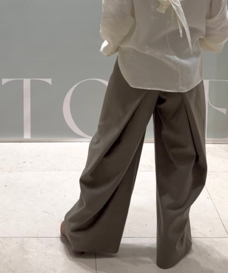back layered wide pants