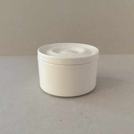 arabia cool suger pot white