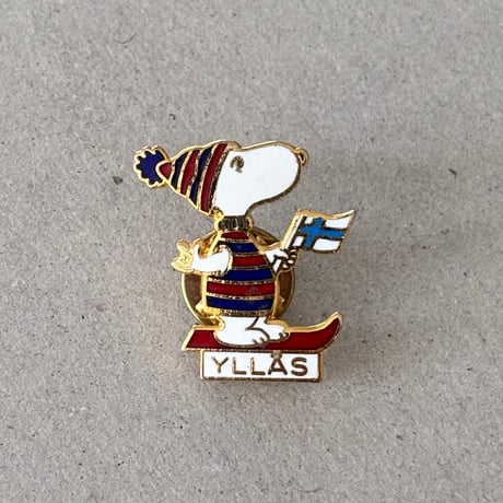 snoopy pin board / YLLÄS