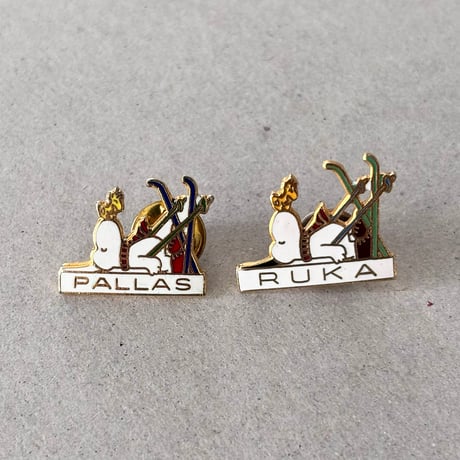 snoopy pin ski / RUKA