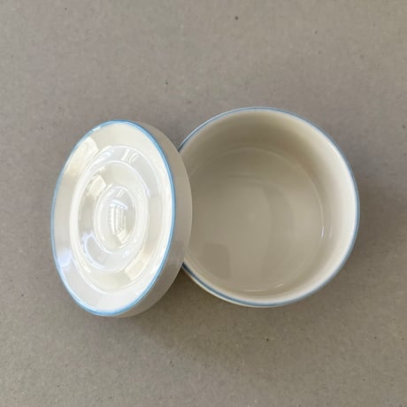 arabia cool suger pot blue line