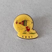 snoopy pin ski / LEVI