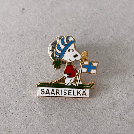 snoopy pin ski / saariselka
