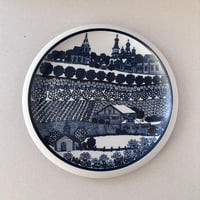 Arabia 102st wall plate 1975