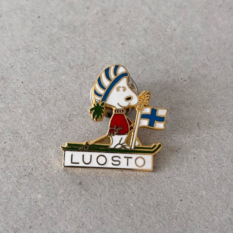 snoopy pin ski LUOSTO
