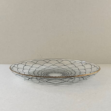 riihimaki ? glass plate line motif  L