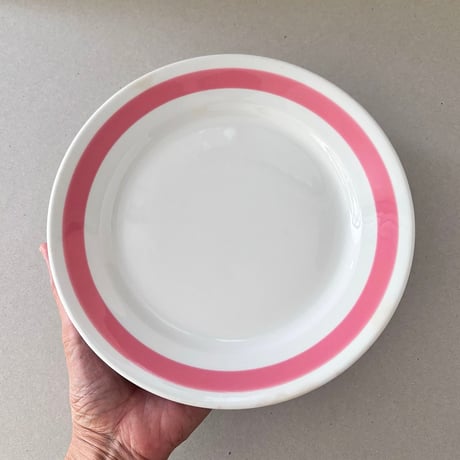 arabi Punavalko plate 22cm