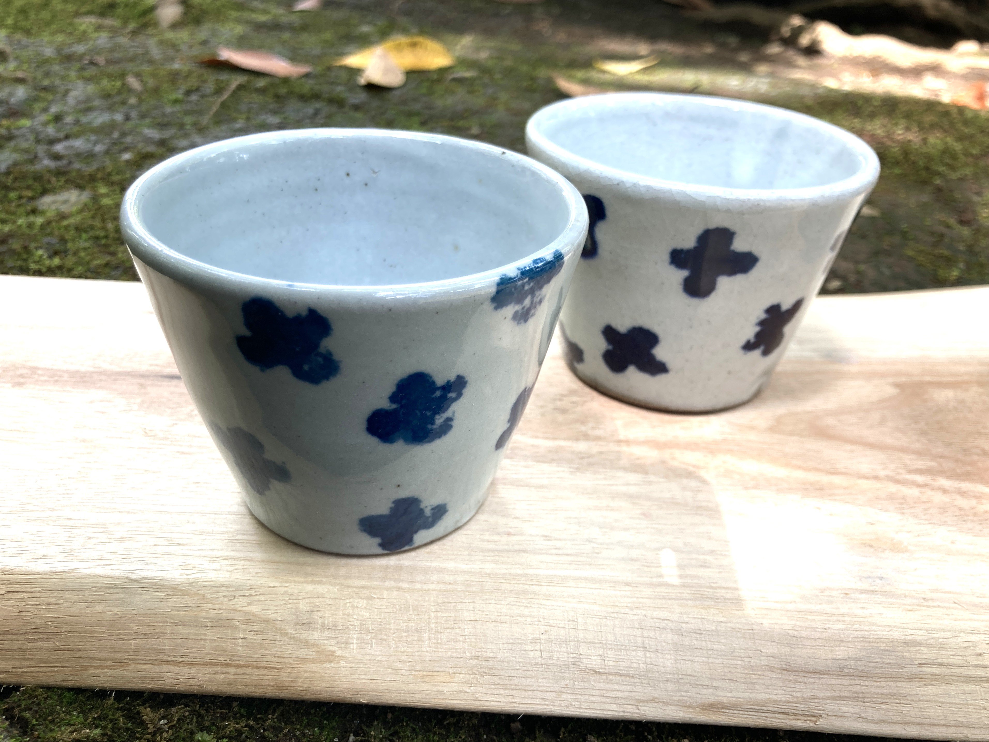 佐賀の器（武雄焼）亀翁窯…蕎麦猪口（そばちょこ：白地×水玉、花模様