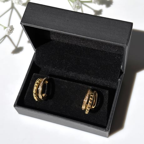 three hoop ピアス