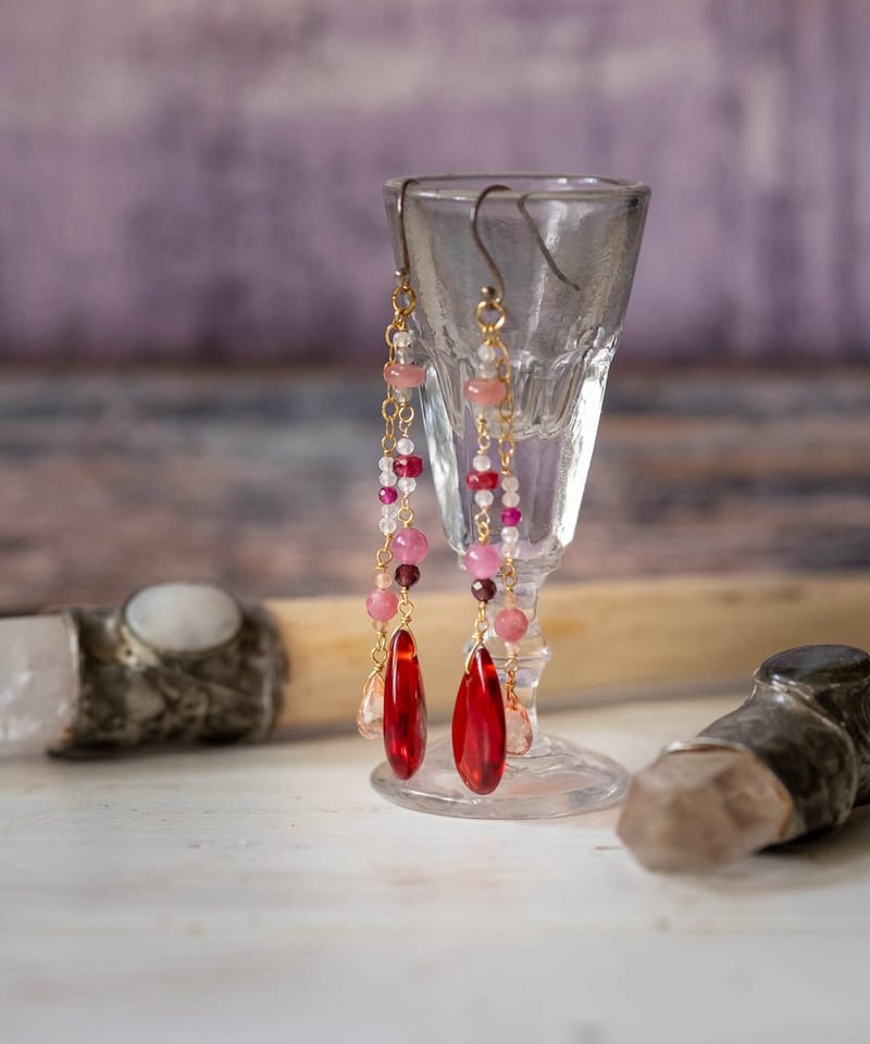 アンダラクリスタルのピアス☆レッド | E Ku'u Crystal