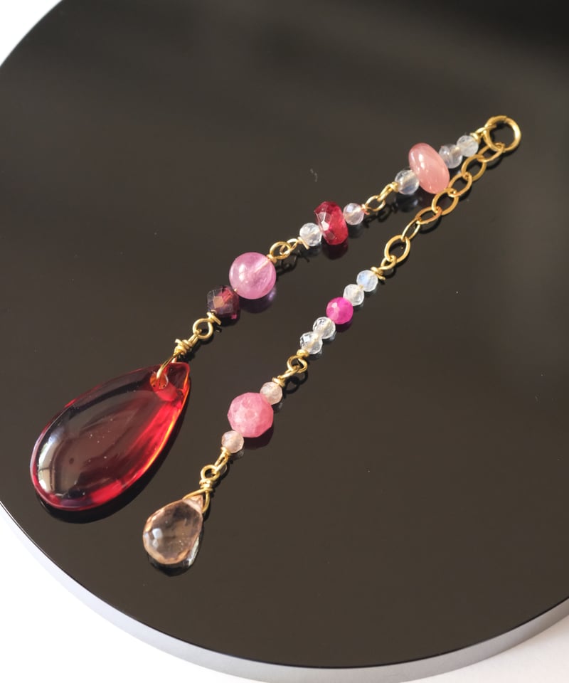 アンダラクリスタルのピアス☆レッド | E Ku'u Crystal