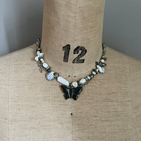 butterfly pearl necklace ⋆₊ 𐦍˖˚ֶָ֢ ‧࿔ ❷