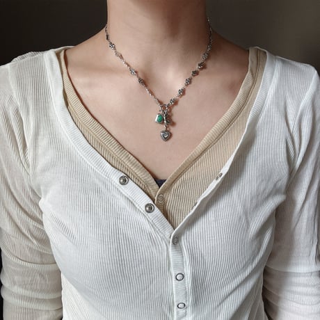 flower chain necklace ⋆₊ ೃ✦☯︎