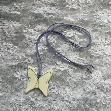 big butterfly code necklace༺𐦍˖♡-white-
