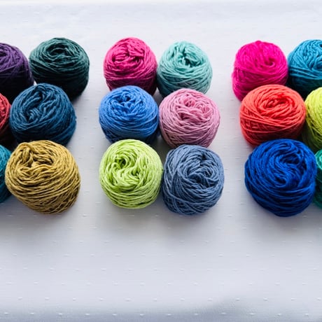 Fil à tricoter Surnaturelle - Assortiment de petites pelotes