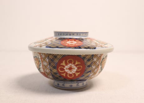 明治前期色絵菊と菱花図蒸茶碗