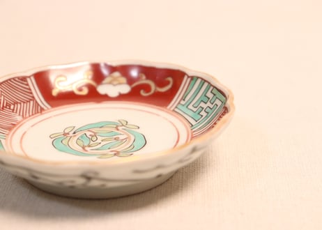 江戸後期色絵花と幾何学文図小皿①